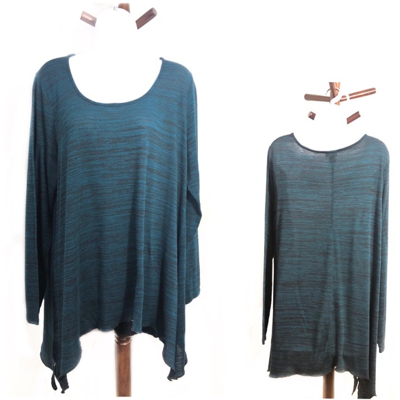 torrid Tops - 4/$25 SALE Torrid teal lightweight top